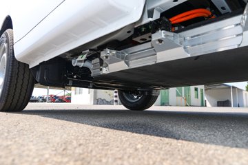 Զ�� ����F1E 2025�����˰� 3.2�׵��Ŵ��綯����΢�� ����51.39kWhͼƬ