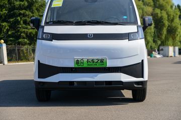 Զ������V8E 2025�� ����� 2�� ���綯��ջ��� ����ʱ��50.2kWhͼƬ