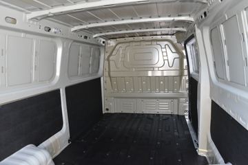 Զ������V8E 2025�� ����� 2�� ���綯��ջ��� ����ʱ��50.2kWhͼƬ