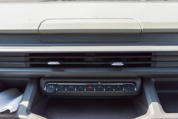 Զ������V8E 2025�� ����� 2�� ���綯��ջ��� ����ʱ��50.2kWhͼƬ