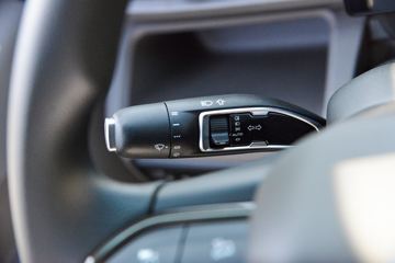 Զ������V8E 2025�� ����� 2�� ���綯��ջ��� ����ʱ��50.2kWhͼƬ