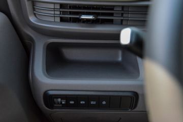 Զ������V8E 2025�� ����� 2�� ���綯��ջ��� ����ʱ��50.2kWhͼƬ