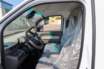 Զ������V8E 2025�� ����� 2�� ���綯��ջ��� ����ʱ��50.2kWhͼƬ