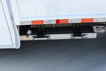 Զ������F3E 2025���ǻ۰� Һɲ 3.82�׵��Ŵ��綯��ʽ΢�� ����65kWhͼƬ