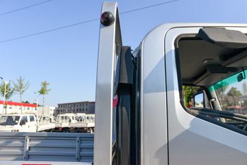 ����������V7 2.5L���� 155���� ������8�� 4.18�׵��������ῨͼƬ