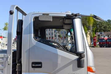����������V7 2.5L���� 155���� ������8�� 4.18�׵��������ῨͼƬ