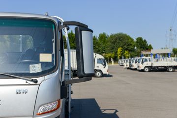 ����������V7 2.5L���� 155���� ������8�� 4.18�׵��������ῨͼƬ