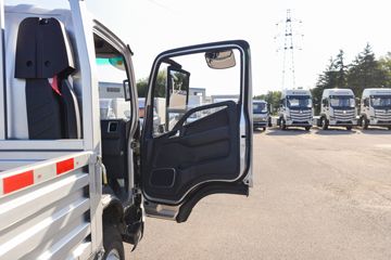 ����������V7 2.5L���� 155���� ������8�� 4.18�׵��������ῨͼƬ