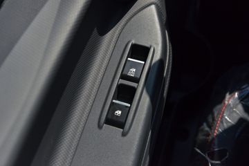 ����������V7 2.5L���� 155���� ������8�� 4.18�׵��������ῨͼƬ
