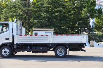 ����������V7 2.5L���� 155���� ������8�� 4.18�׵��������ῨͼƬ