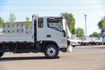 ����������V7 2.5L���� 155���� ����6�� ��ɲ 3.85���Ű������ῨͼƬ