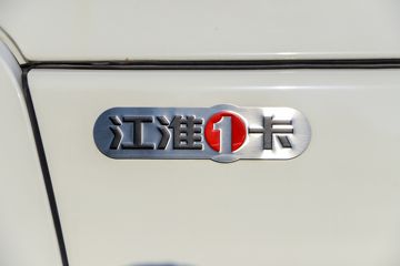 ����������V7 2.5L���� 155���� ����6�� ��ɲ 3.85���Ű������ῨͼƬ