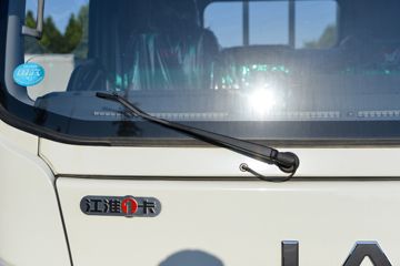 ����������V7 2.5L���� 155���� ����6�� ��ɲ 3.85���Ű������ῨͼƬ