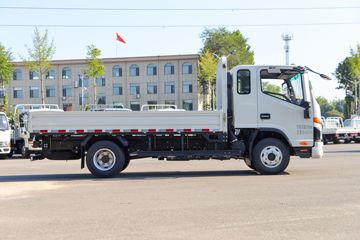 ����������V7 2.5L���� 155���� ����6�� ��ɲ 3.85���Ű������ῨͼƬ