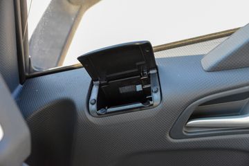 ����������V7 2.5L���� 155���� ����6�� ��ɲ 3.85���Ű������ῨͼƬ