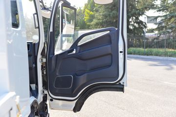 ����������V7 2.5L���� 155���� ����6�� ��ɲ 3.85���Ű������ῨͼƬ