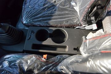 ����������V7 2.5L���� 155���� ����6�� ��ɲ 3.85���Ű������ῨͼƬ
