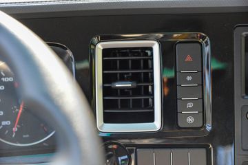 ����������V7 2.5L���� 155���� ����6�� ��ɲ 3.85���Ű������ῨͼƬ