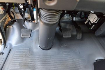 ����������V7 2.5L���� 155���� ����6�� ��ɲ 3.85���Ű������ῨͼƬ
