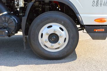 ����������V7 2.5L���� 155���� ����6�� ��ɲ 3.85���Ű������ῨͼƬ