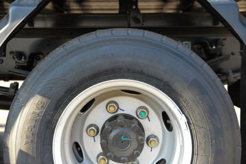 ����������V7 2.5L���� 155���� ����6�� ��ɲ 3.85���Ű������ῨͼƬ
