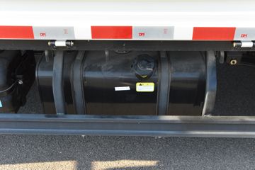 ����������V7 2.5L���� 155���� ����6�� ��ɲ 3.85���Ű������ῨͼƬ