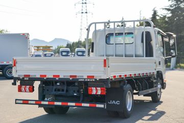 ����������V7 2.5L���� 155���� ����6�� ��ɲ 3.85���Ű������ῨͼƬ