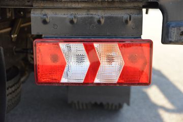 ����������V7 2.5L���� 155���� ����6�� ��ɲ 3.85���Ű������ῨͼƬ