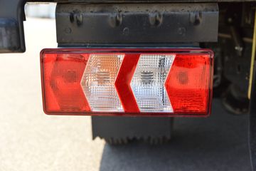 ����������V7 2.5L���� 155���� ����6�� ��ɲ 3.85���Ű������ῨͼƬ