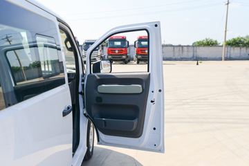 Զ������V8E���ܰ� Ӫ�˰� 6�� ���綯��� ����65kWhͼƬ