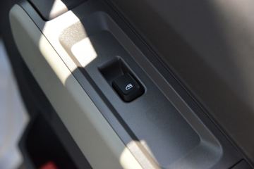 Զ������V8E���ܰ� Ӫ�˰� 6�� ���綯��� ����65kWhͼƬ