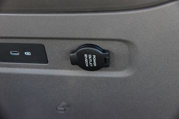 Զ������V8E���ܰ� Ӫ�˰� 6�� ���綯��� ����65kWhͼƬ