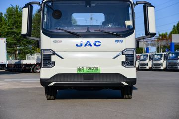 ����˧��ES9 4.18�׵��Ŵ��綯��ʽ�Ῠ ����ʱ��140.41kWhͼƬ