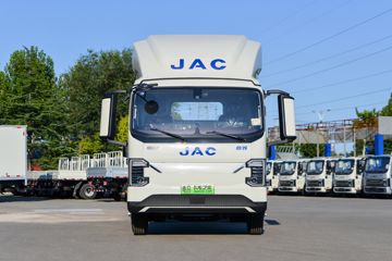 ����˧��ES9 4.18�׵��Ŵ��綯��ʽ�Ῠ ����ʱ��140.41kWhͼƬ