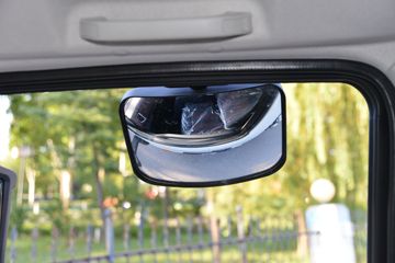 ����˧��ES9 4.18�׵��Ŵ��綯��ʽ�Ῠ ����ʱ��140.41kWhͼƬ