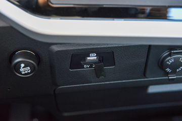 ����˧��ES9 4.18�׵��Ŵ��綯��ʽ�Ῠ ����ʱ��140.41kWhͼƬ