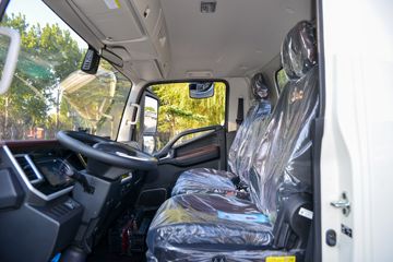 ����˧��ES9 4.18�׵��Ŵ��綯��ʽ�Ῠ ����ʱ��140.41kWhͼƬ