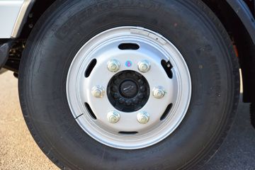 ����˧��ES9 4.18�׵��Ŵ��綯��ʽ�Ῠ ����ʱ��140.41kWhͼƬ