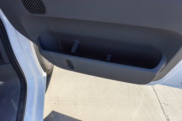 Զ������F3E 2025���ǻ۰� 3.79�׵��Ŵ��綯����΢�� ����65kWhͼƬ