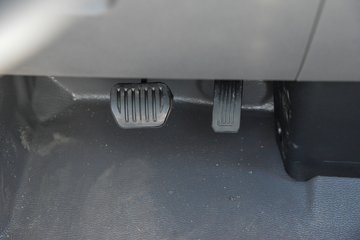 Զ������F3E 2025���ǻ۰� 3.79�׵��Ŵ��綯����΢�� ����65kWhͼƬ
