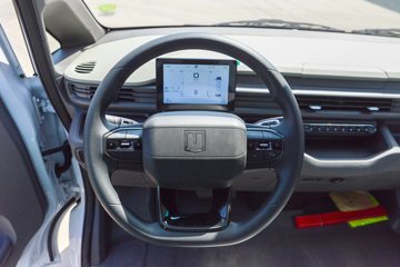 Զ������F3E 2025���ǻ۰� 3.79�׵��Ŵ��綯����΢�� ����65kWhͼƬ