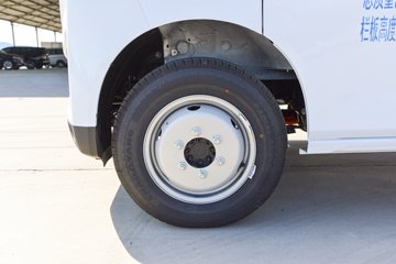 Զ������F3E 2025���ǻ۰� 3.79�׵��Ŵ��綯����΢�� ����65kWhͼƬ