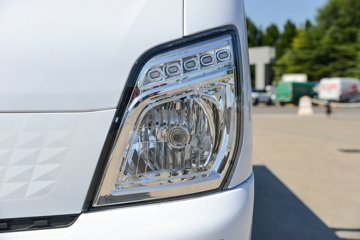 Զ������F5E �ǻ۰� 4.02�׵��Ŵ��綯����΢�� ����82kWhͼƬ