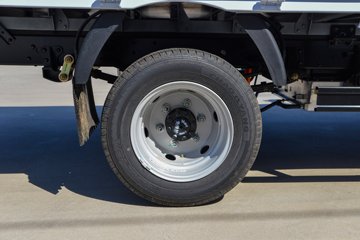 Զ������F5E �ǻ۰� 4.02�׵��Ŵ��綯����΢�� ����82kWhͼƬ