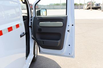 Զ�� ȫ������V7E 2025�� ����� 2�� ���綯��ջ��� ��о51.4kWhͼƬ