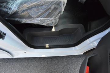 Զ�� ȫ������V7E 2025�� ����� 2�� ���綯��ջ��� ��о51.4kWhͼƬ