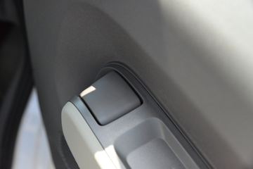 Զ�� ȫ������V7E 2025�� ����� 2�� ���綯��ջ��� ��о51.4kWhͼƬ