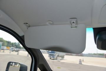 Զ�� ȫ������V7E 2025�� ����� 2�� ���綯��ջ��� ��о51.4kWhͼƬ