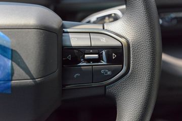 Զ�� ȫ������V7E 2025�� ����� 2�� ���綯��ջ��� ��о51.4kWhͼƬ