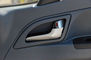 ����˧��EV5 4.15�׵��Ŵ��綯��դʽ�Ῠ ����ʱ��100.07kWhͼƬ